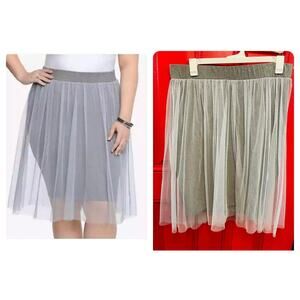 Torrid Plus Size 1 Gray Fitted Knit Bodycon Mini Skirt w Tulle Tutu Mesh Overlay